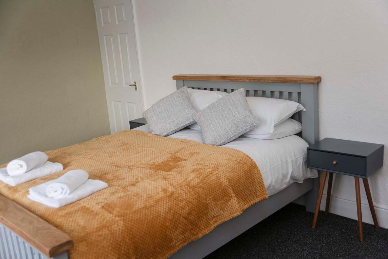 Vila Six Bells Retreat Abertillery Exteriér fotografie